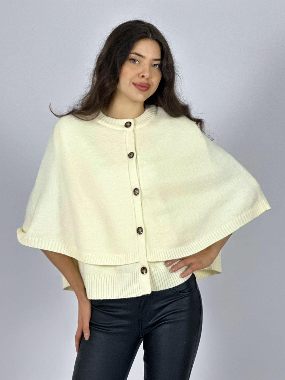 SWEATER LANA ABOTONADO TIPO PONCHO CAFE  OSCURO - 1