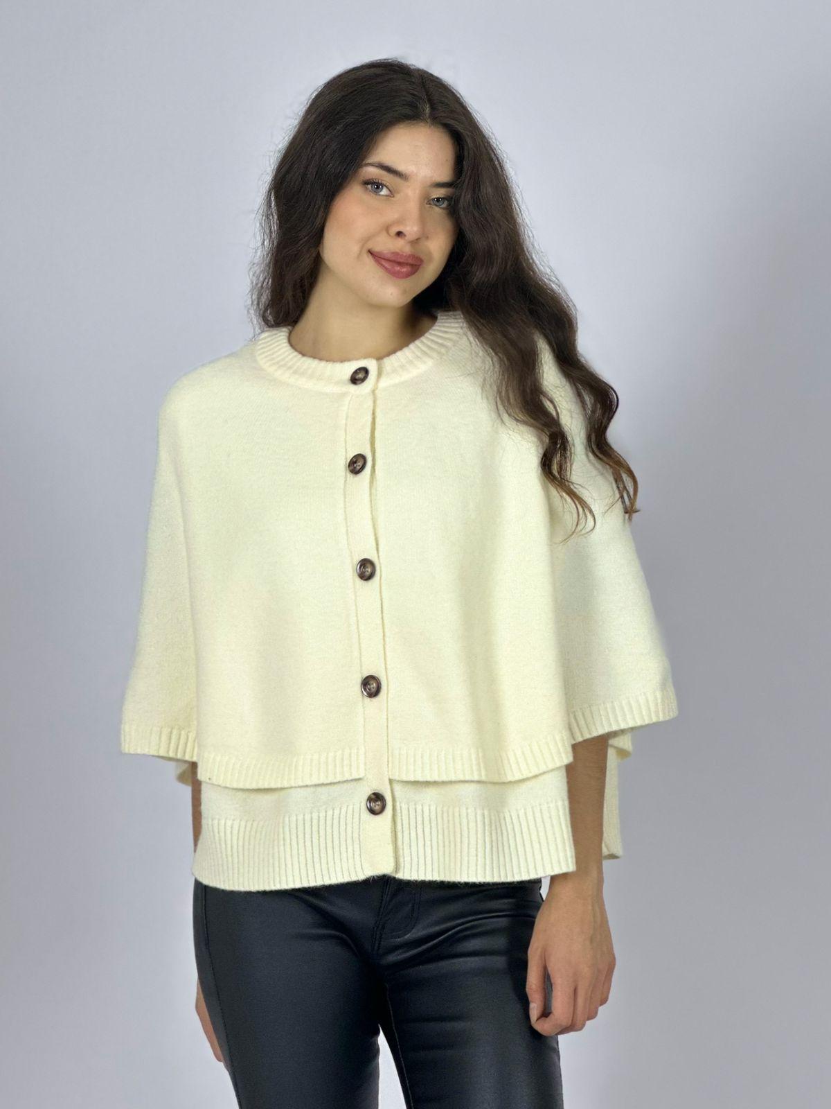 SWEATER LANA ABOTONADO TIPO PONCHO CAFE  OSCURO - 2