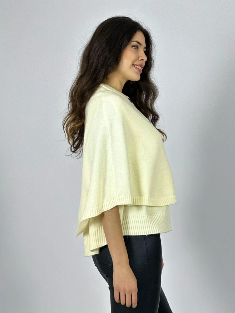 SWEATER LANA ABOTONADO TIPO PONCHO CAFE  OSCURO - 3