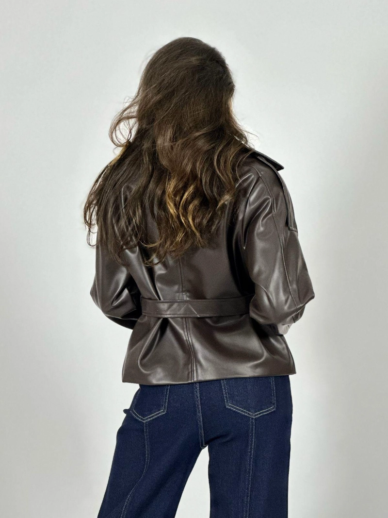 CHAQUETA ECOCUERO CON CINTURON BURDEO - 4