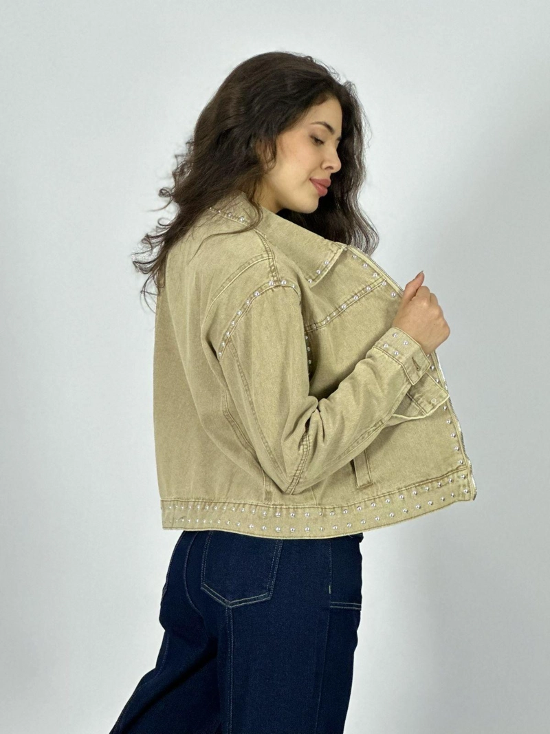 CHAQUETA MEZCLILLA CON TACHAS BEIGE - 3