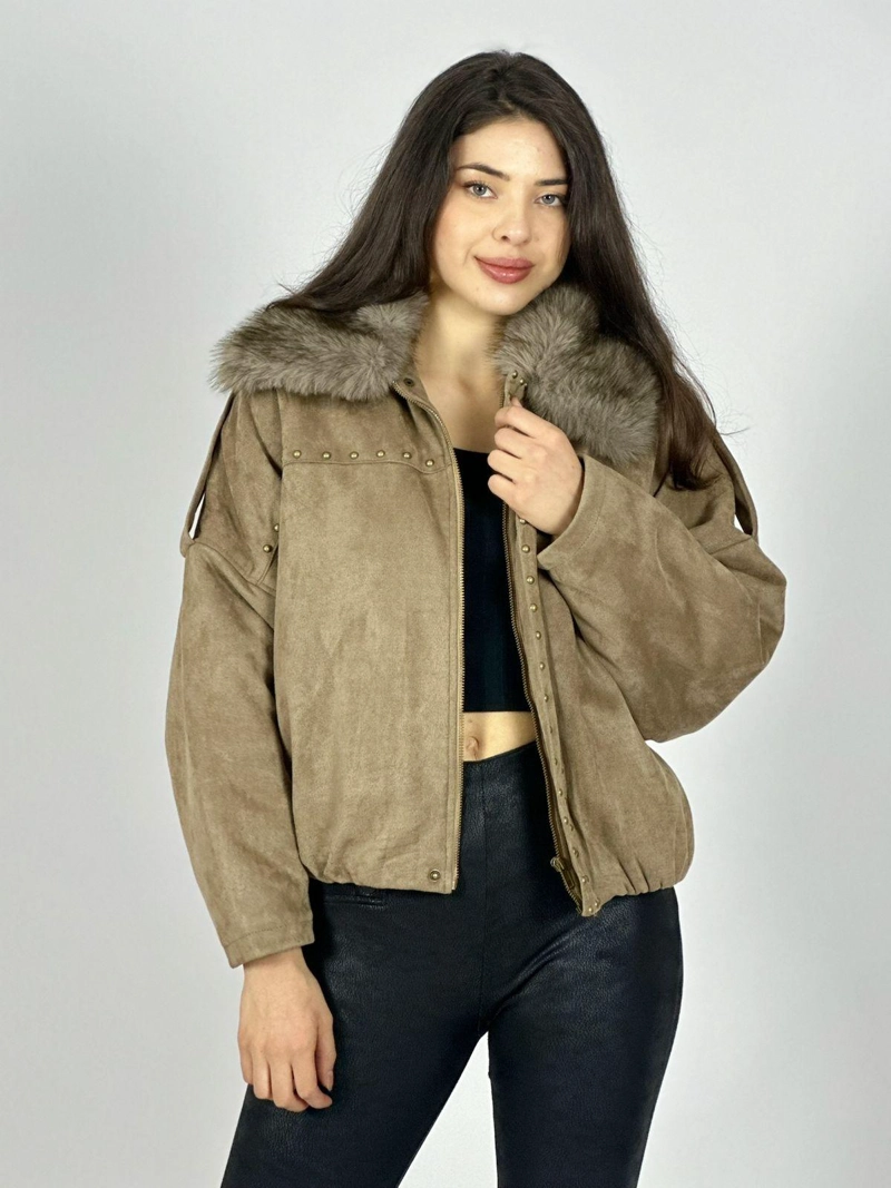 CHAQUETA CORTA GAMUZA TACHAS Y CUELLO PELUDO CAFE  OSCURO - 2