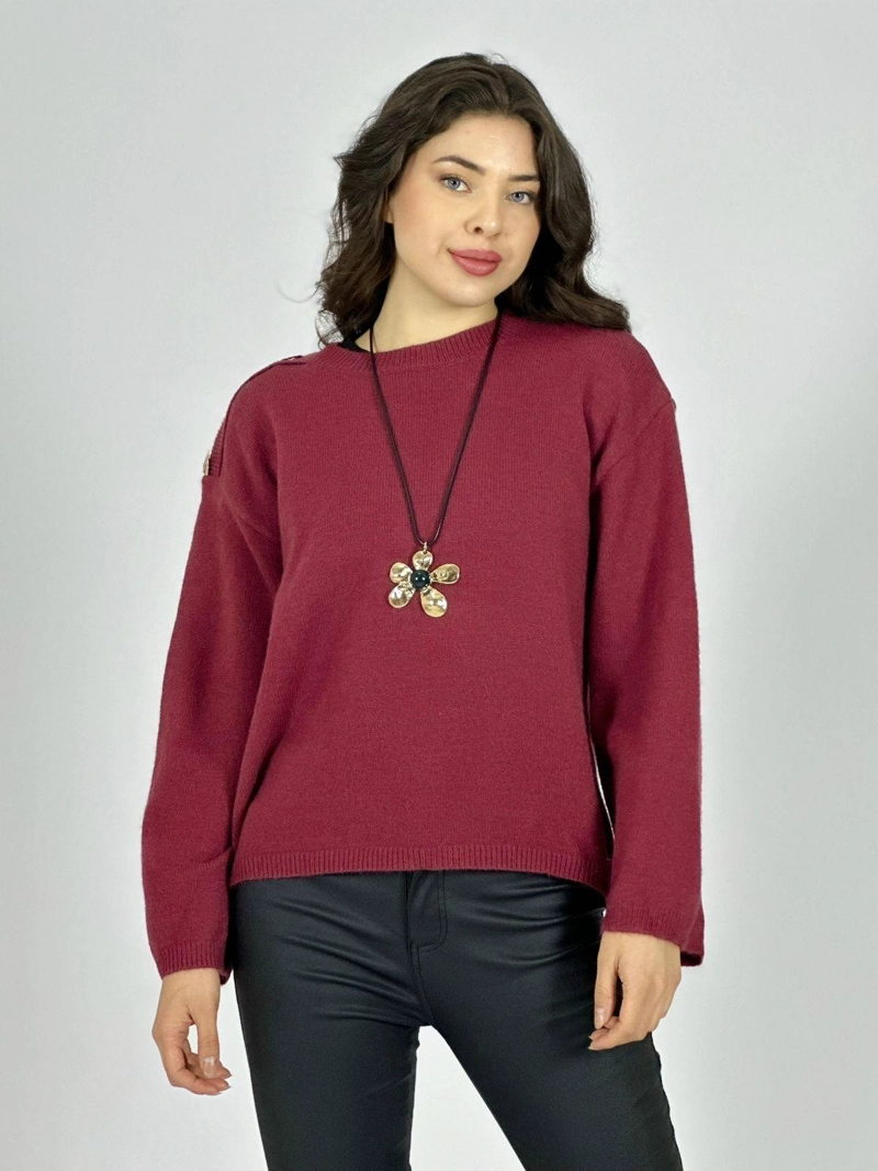 SWEATER LANA CORAZONES BRILLANTES EN HOMBROS NEGRO - 1