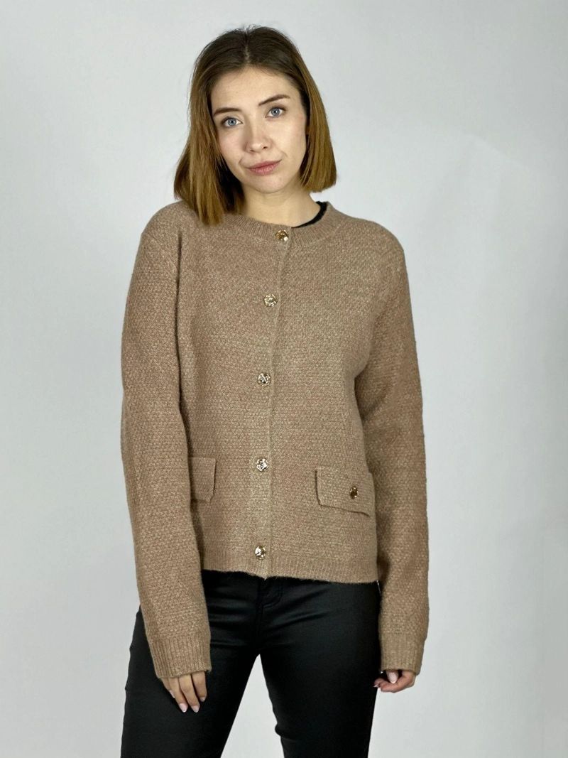 SWEATER TIPO BLAZER PAÑO BOTONES DORADOS BEIGE - 2