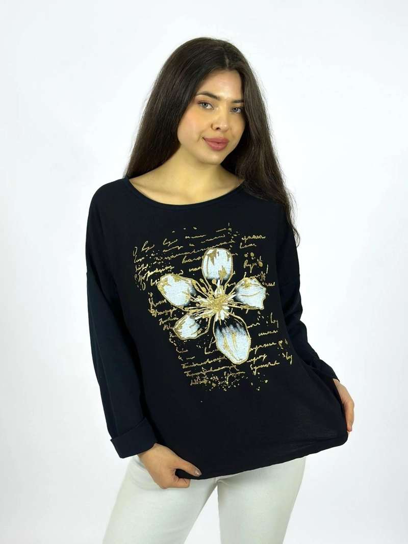 POLERA FLOR Y LETRAS BRILLANTES NEGRO - 2