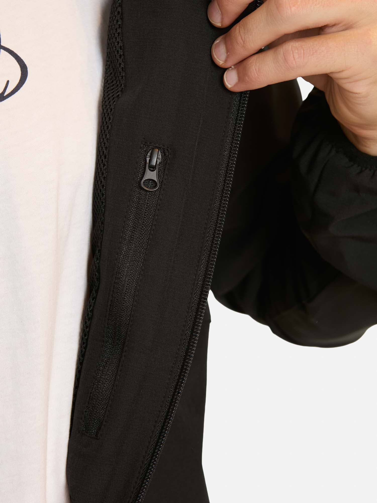 CORTAVIENTO DRIFT EN COLOR NEGRO HOMBRE RIP CURL - 4
