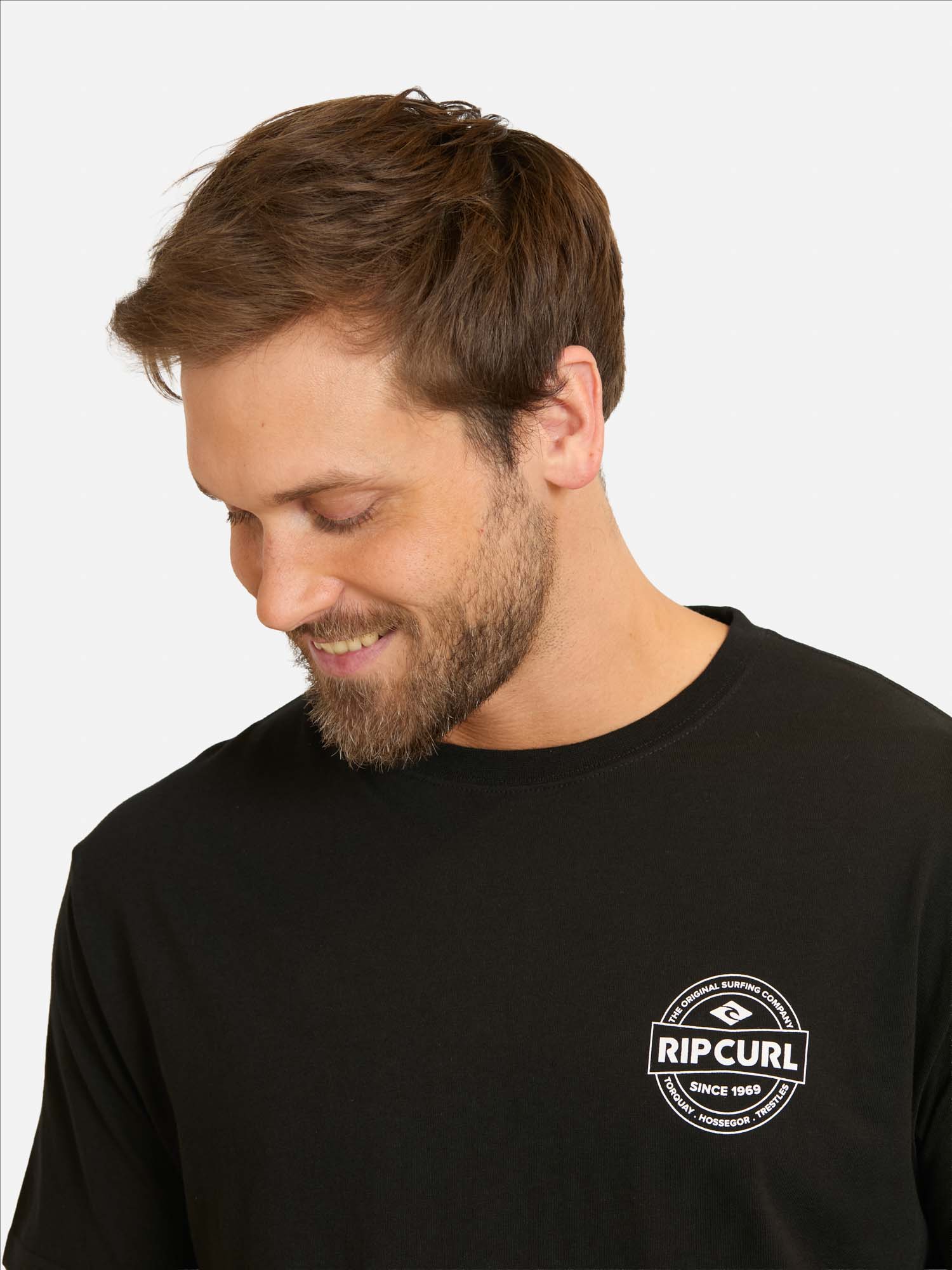 POLERA MC CREST EN COLOR NEGRO HOMBRE RIP CURL - 3