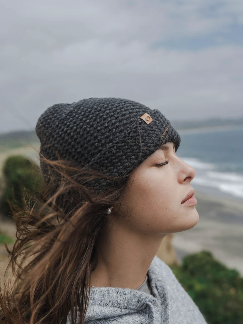 GORRO COAST GRIS MUJER RIP CURL - 3