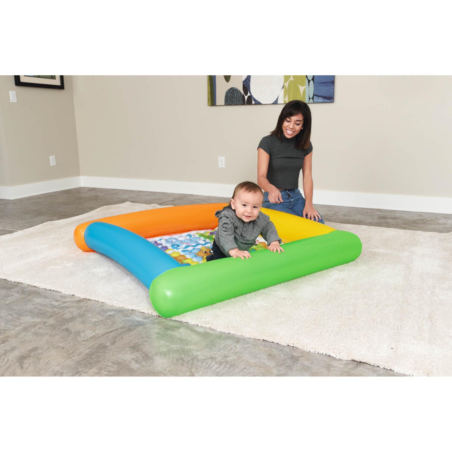 ALFOMBRA INFLABLE ANTIGOLPE BEBE  132X132X23 CMS BESTWAY - 3