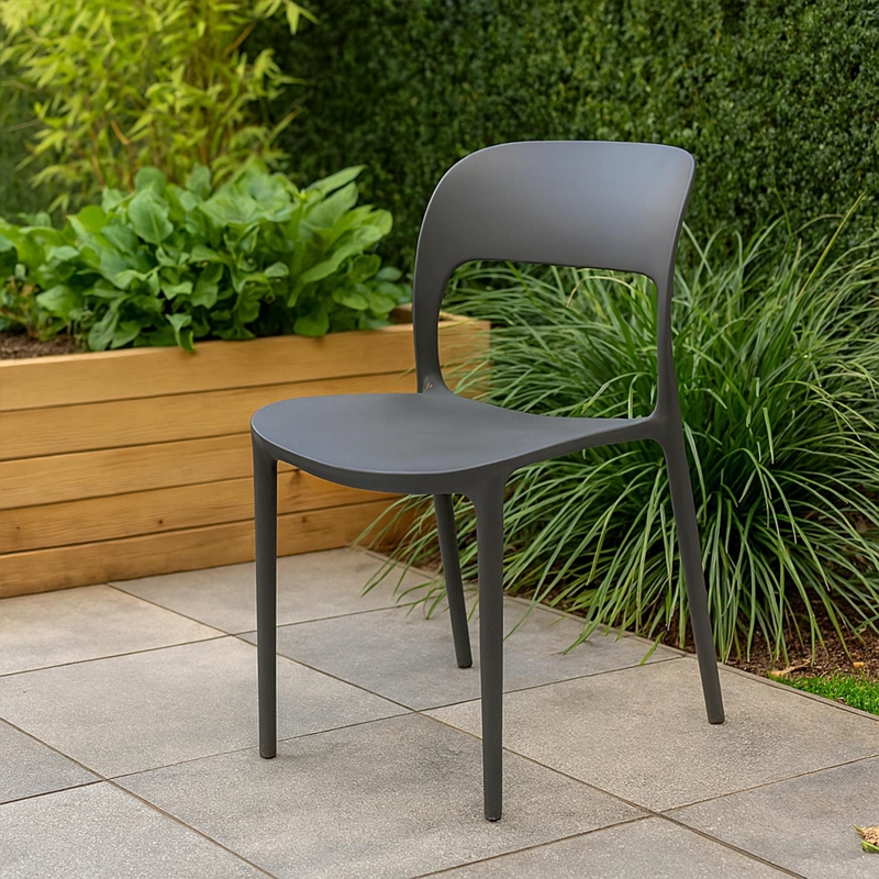 SILLA PLASTICO APILABLE DECO NUREMBERG NEGRO ESCANDINAVIA - 2