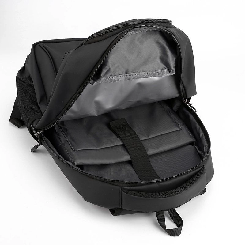 MOCHILA MULTIFUNCIONAL DE VIAJE IMPERMEABLE CON PUERTO USB 37 LITROS - 6