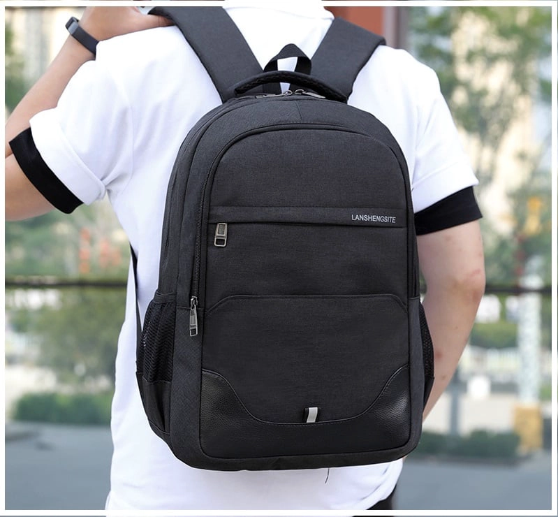 MOCHILA MULTIFUNCIONAL LAPTOP IMPERMEABLE CON PUERTO USB 35 LITROS - 4