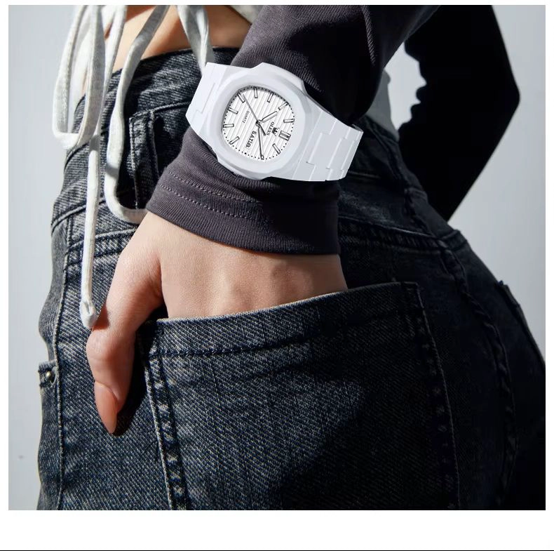 RELOJ DEPORTIVO CUADRADO CORREA DE RESINA MODERNO Y RESISTENTE AL AGUA - 6