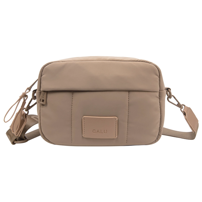 CARTERA BANDOLERA JOSEPHINE COMPACTA TAUPE CALU - 3