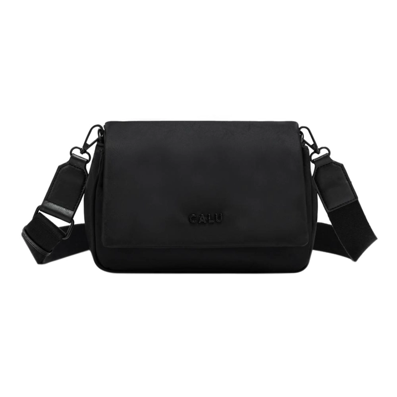 CARTERA BANDOLERA PEQUEÑA KATE NEGRO CALU - 2