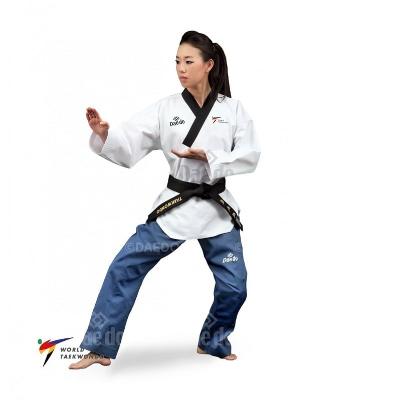DOBOK ARTES MARCIALES MUJER DAEDO POOMSAE DAN WT - 1