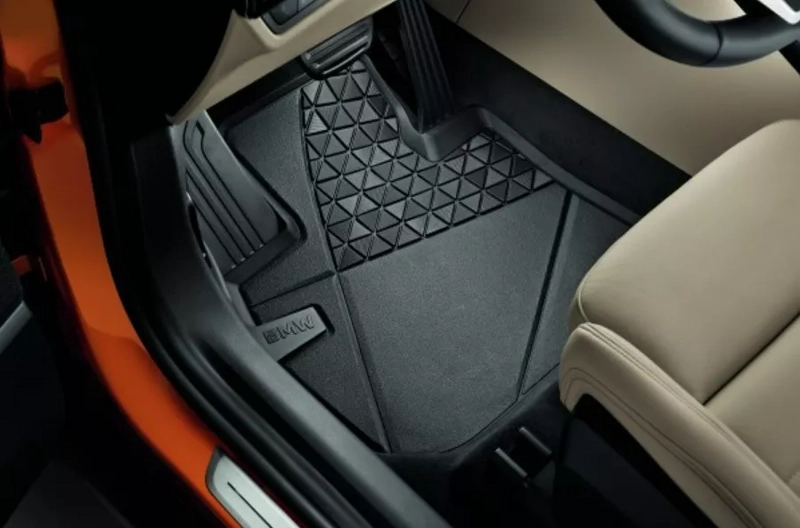 JUEGO PISO DE GOMA BMW DELANTERO X1 U11 ORIGINAL - 1