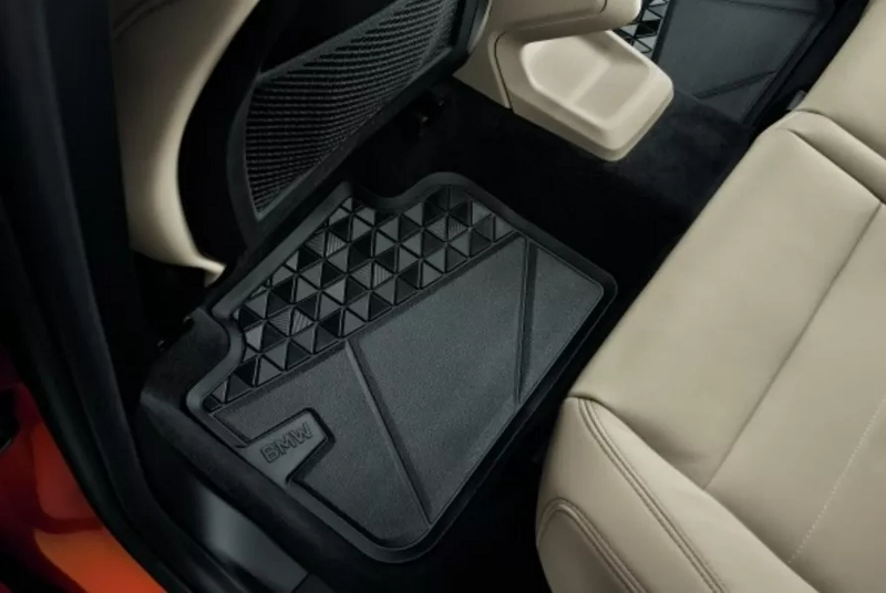 JUEGO PISO DE GOMA BMW TRASEROS X1 U11 ORIGINAL - 1