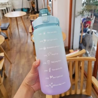 BOTELLA DE AGUA DE 2 LITROS CON PAJITA FITNESS - 1
