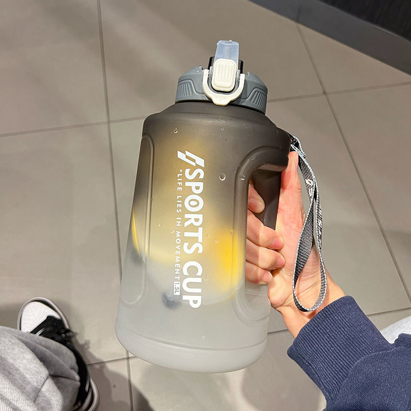 BOTELLA DE AGUA CRUSEC GRADIENTE 2300ML DEPORTIVA FITNESS UNISEX - 5