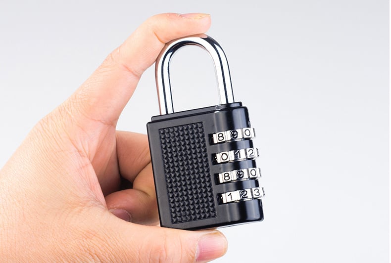 CANDADO DE COMBINACIÓN CRUSEC DE 4 DÍGITOS ANTIRROBO CERRADURA - 2