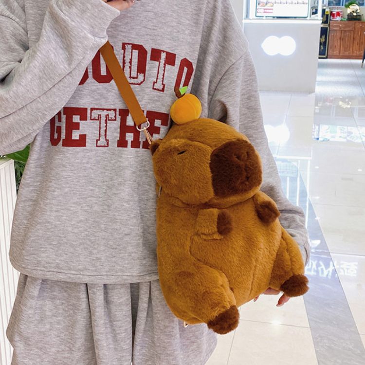 MOCHILA DE FELPA CAPIBARA KAWAII PARA NIÑOS UNISEX - 6