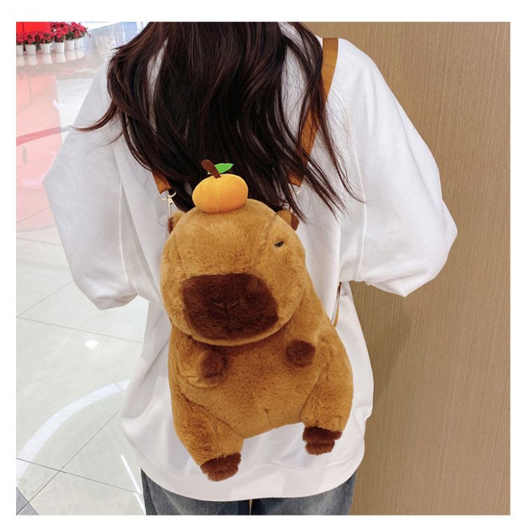 MOCHILA DE FELPA CAPIBARA KAWAII PARA NIÑOS UNISEX - 8
