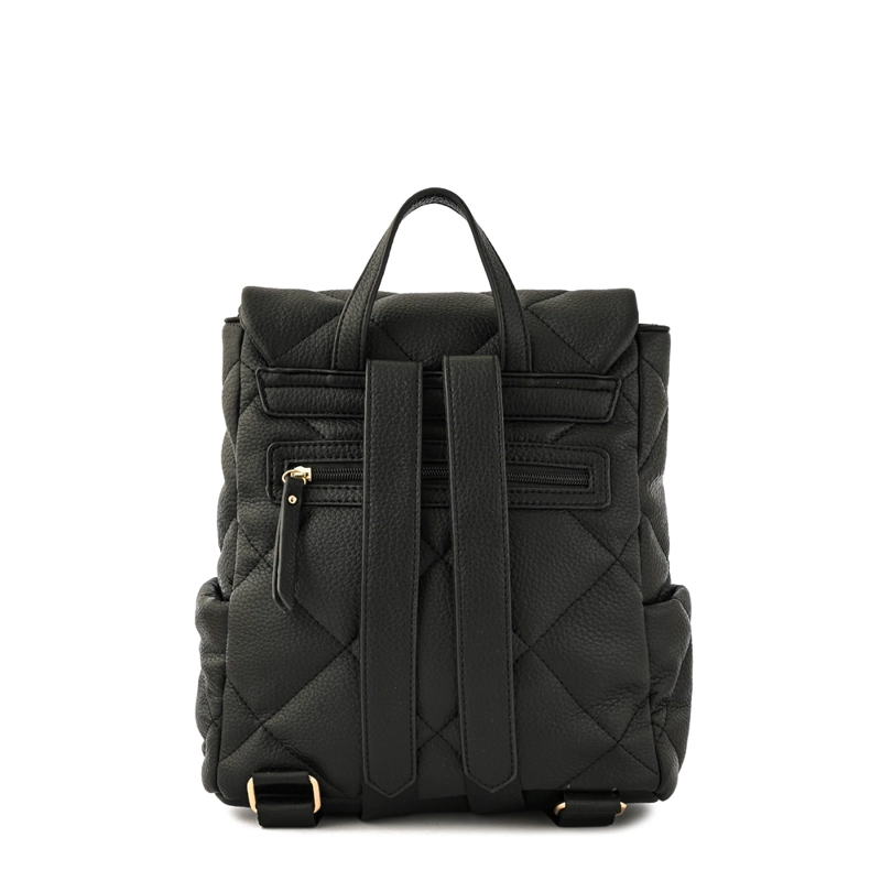 MOCHILA CON TAPA LIESEL MEDIANA NEGRO ESPECIAL - 3