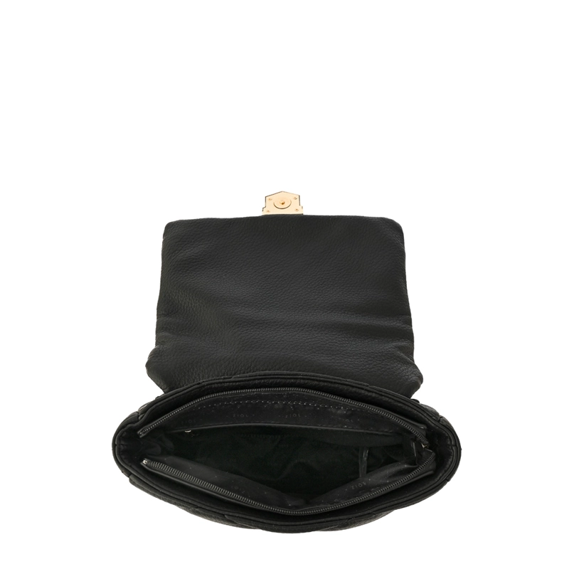 MOCHILA CON TAPA LIESEL MEDIANA NEGRO ESPECIAL - 4