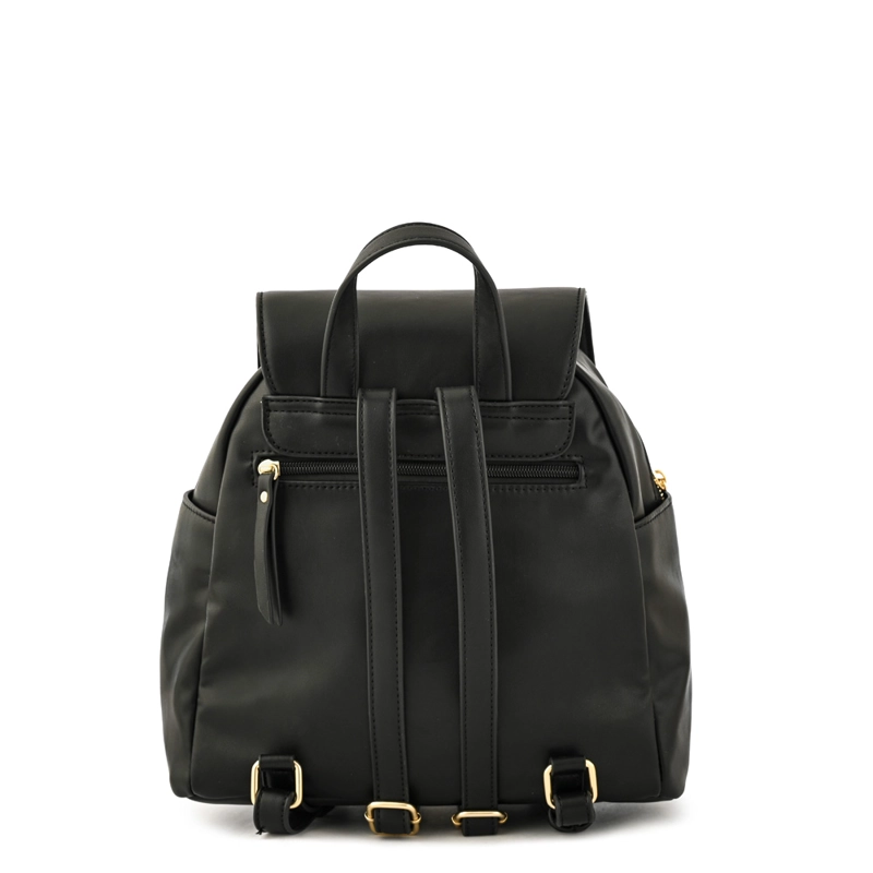 MOCHILA CON TAPA AGATA MEDIANA NEGRO - 3