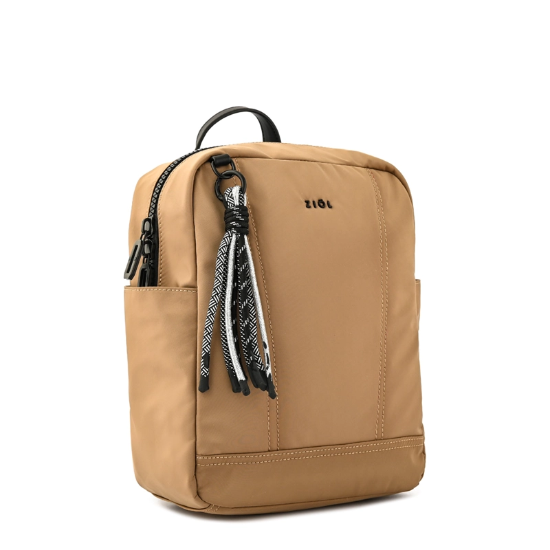 MOCHILA YOKO MEDIANA BEIGE OSCURO - 2