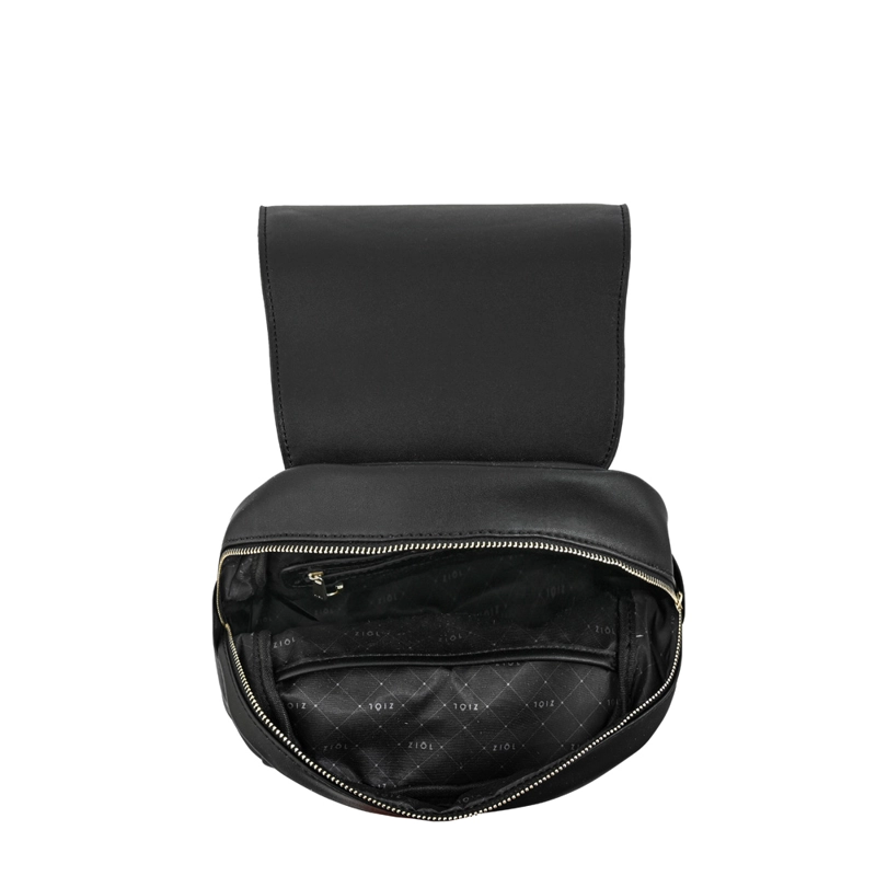MOCHILA CON TAPA AGATA MEDIANA NEGRO ESPECIAL - 4
