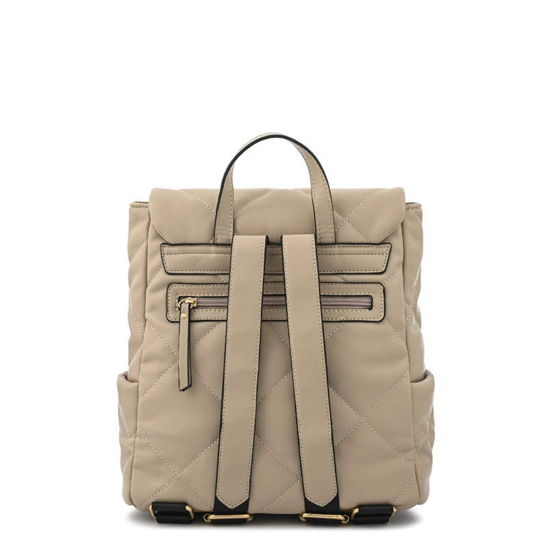MOCHILA CON TAPA LIESEL MEDIANA BEIGE - 3