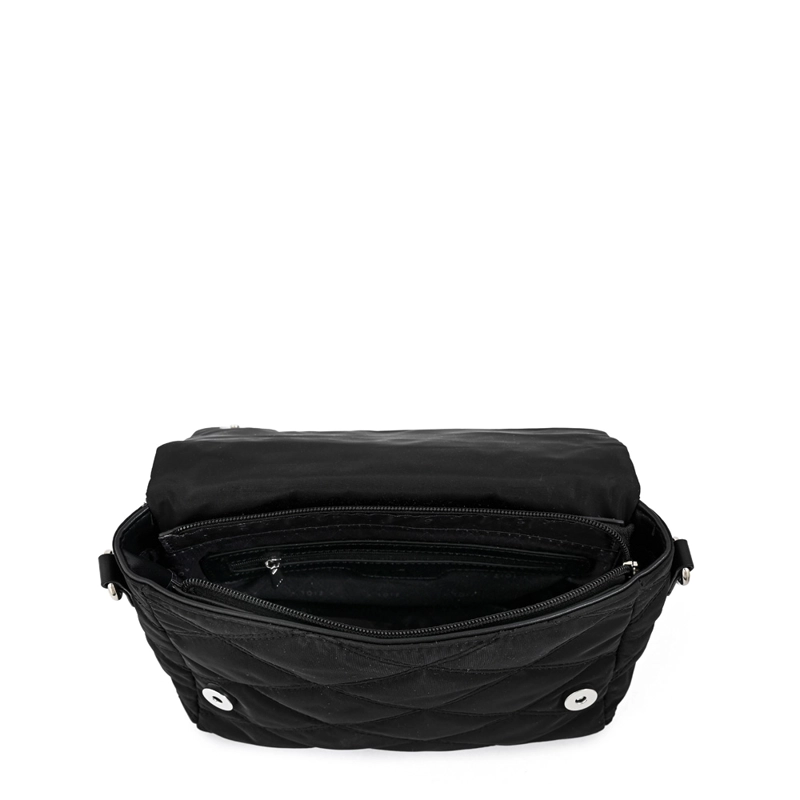 CARTERA BANDOLERA CON TAPA ELVIRA PEQUEÑA NEGRO - 4