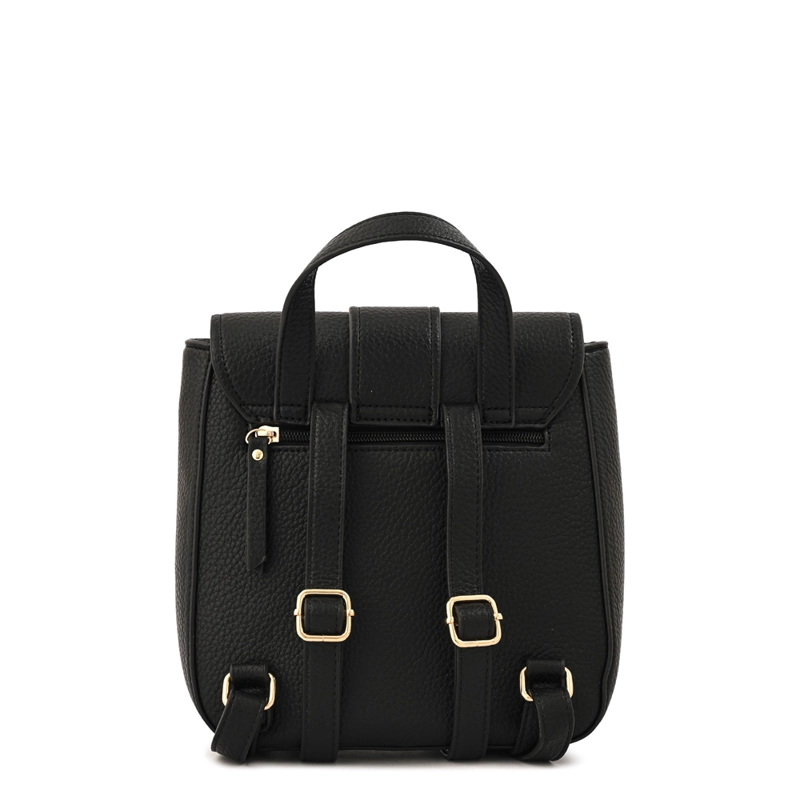 MOCHILA CON TAPA TYRA PEQUEÑA NEGRO - 3