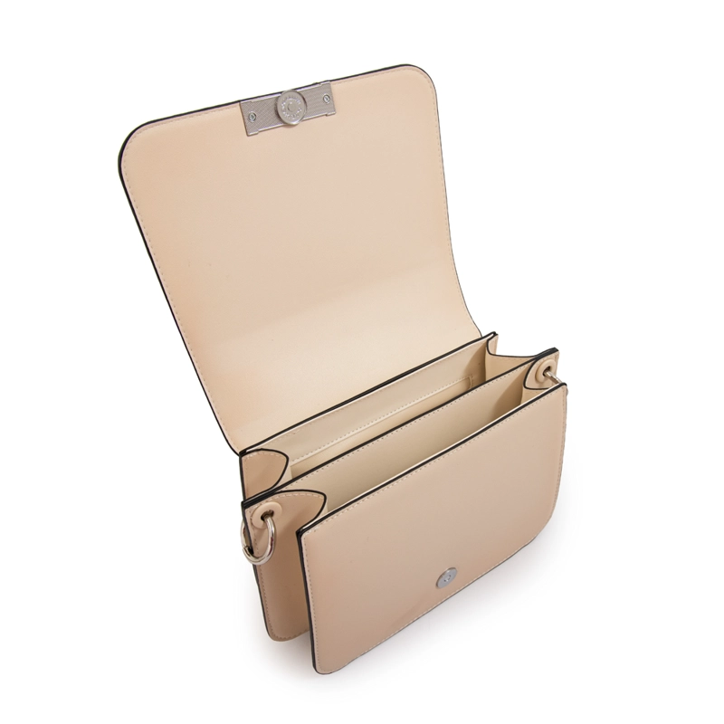 CARTERA BANDOLERA CON TAPA KARINA MEDIANA BLANCO CRUDO - 4