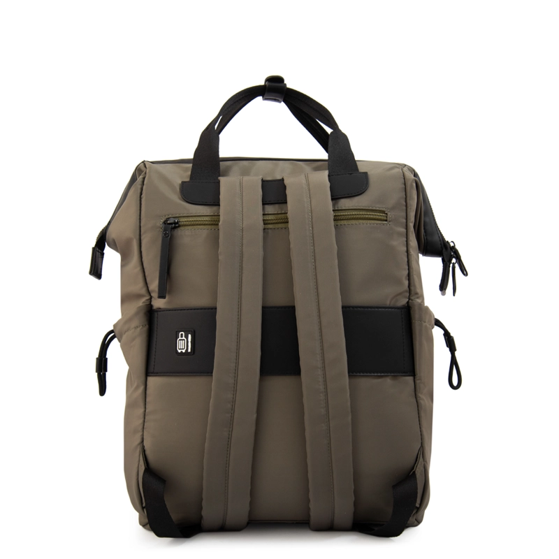 MOCHILA CON COLGANTE PILAR GRANDE VERDE OLIVA - 3