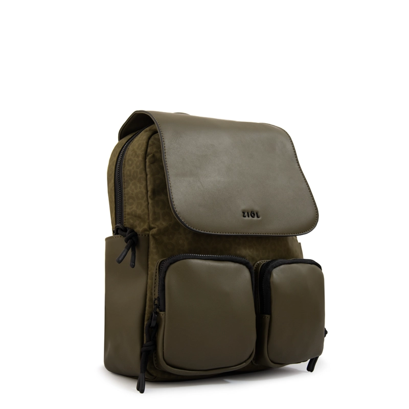 MOCHILA CON TAPA SELINA MEDIANA VERDE OLIVA - 2