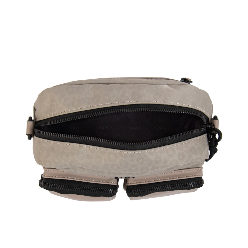 CARTERA BANDOLERA SELINA MEDIANA GRIS - 4