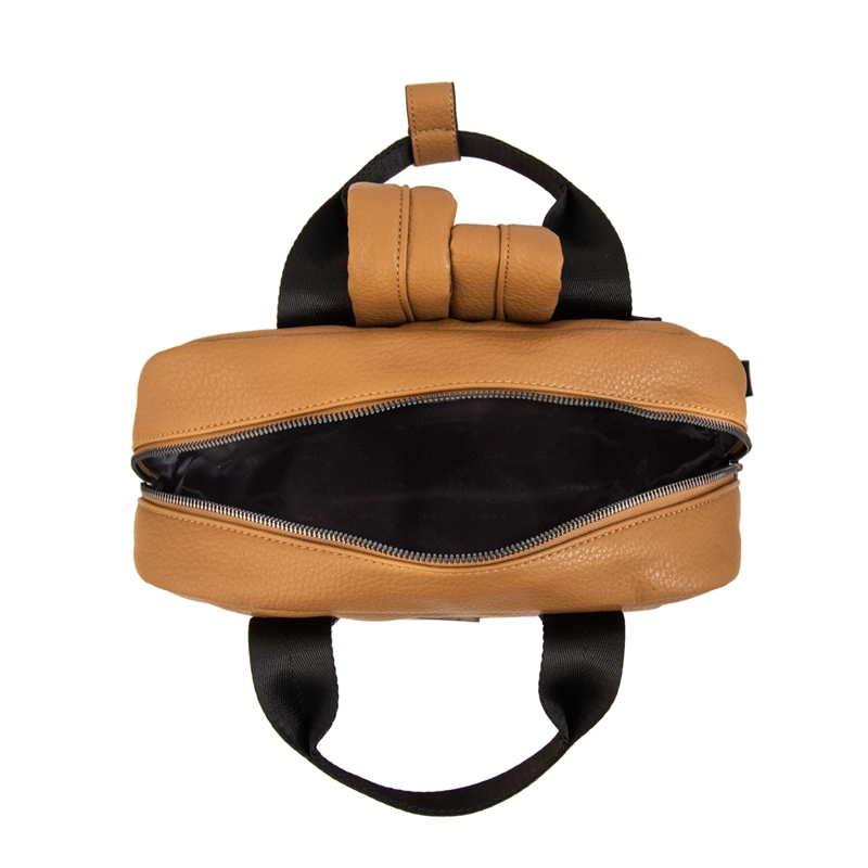 MOCHILA HELENA MEDIANA BEIGE OSCURO - 4