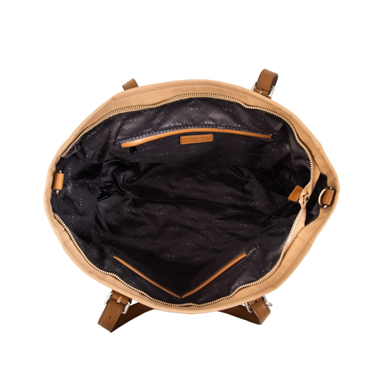 CARTERA TOTE PORTA NOTEBOOK MARTA GRANDE BEIGE OSCURO - 4