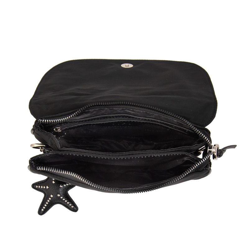 CARTERA BANDOLERA CON TAPA MARINA NEGRO - 4