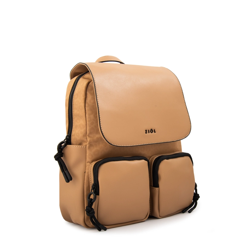 MOCHILA CON TAPA SELINA MEDIANA BEIGE - 2