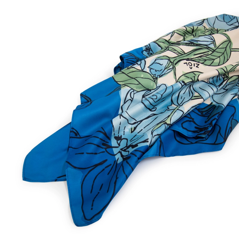 PAÑUELO CUADRADO HORTENCIA AZUL - 2