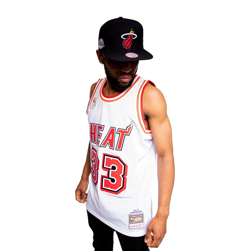POLERA AUTHENTICS NBA HEAT 1996 ALONZO M MITCHELL AND NESS - 1