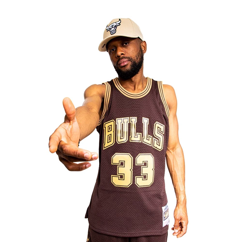 CAMISETA NBA LUX BROWN  BULLS 1997 SCOTTIE PIPPEN MITCHELL AND NESS - 2