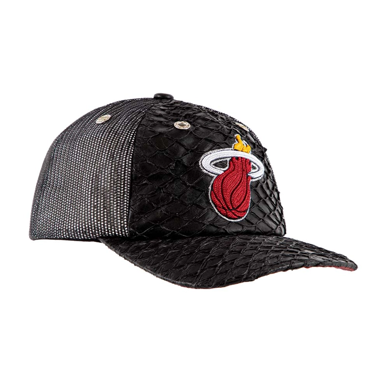GORRO JOCKEY MITCHELL AND NESS MIAMI HEAT SNAPBACK PLATINUM LUX TRUCKER NEGRO - 7