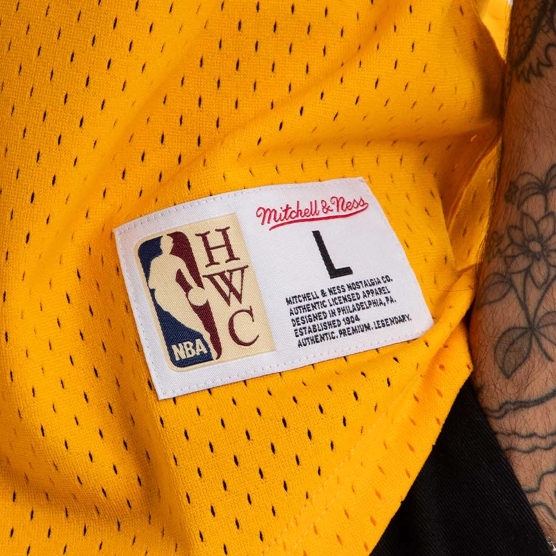 POLERA NBA LAKERS JERRY W 72 MITCHELL AND NESS - 5