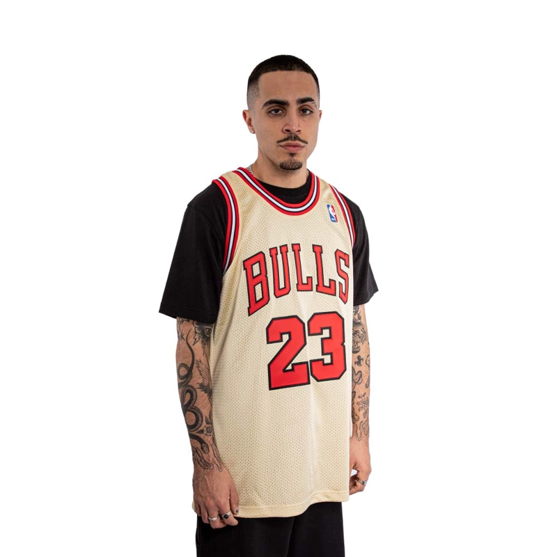 POLERA NBA GOLD JERSEY BULLS 95 MJ MITCHELL AND NESS - 4