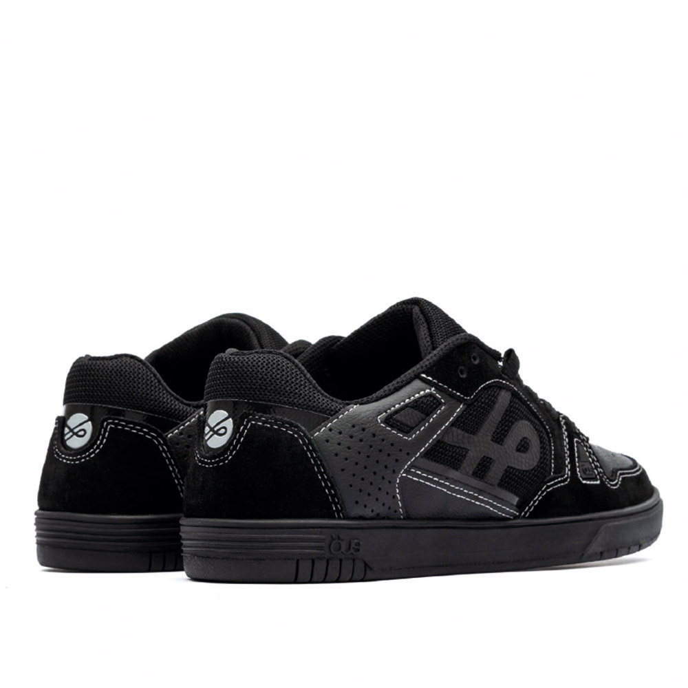 ZAPATILLA OUS 2K REFLETIVO ESSENCIAL - 3